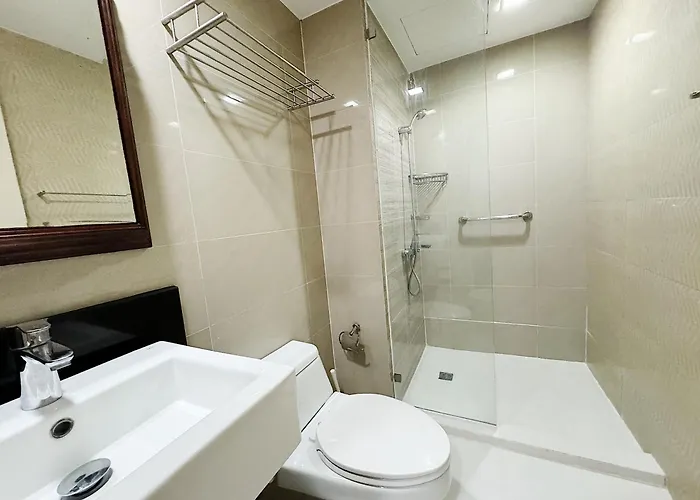 Cozi Venice Luxury Residences Alessandro Bgc W Pool Gym Apartment