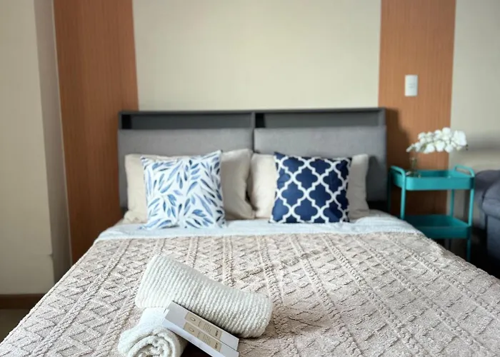 Apartment Cozi Venice Luxury Residences Alessandro Bgc W Pool Gym Manila